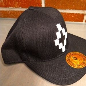 Marcelo burlon x starter flat brim hat